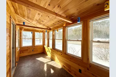 2 Hutchinson Street, Franklin, NH 03235 - Photo 6