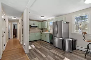 15 Briar Ave, Salem, NH 03079 - Photo 8