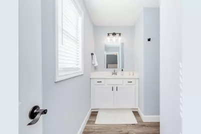 7 Dumaine Avenue #H, Nashua, NH 03063 - Photo 34