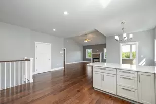 14 Stonehenge Cir, Northfield, NH 03220 - Photo 4