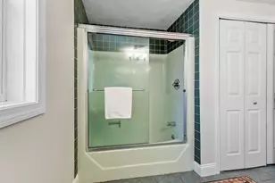 40 Westfall Rd, Pelham, NH 03076 - Photo 30