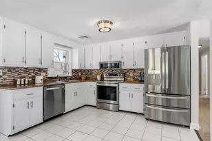 40 Westfall Rd, Pelham, NH 03076 - Photo 12