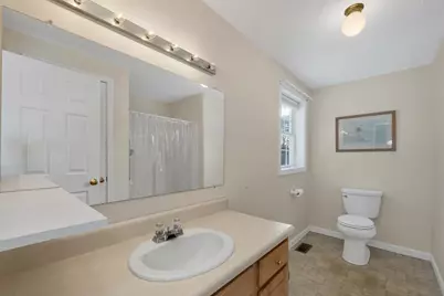 65 Glasgow Circle, Hudson, NH 03051 - Photo 18