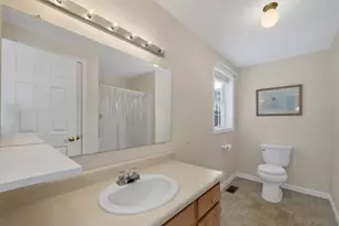 65 Glasgow Cir, Hudson, NH 03051 - Photo 18