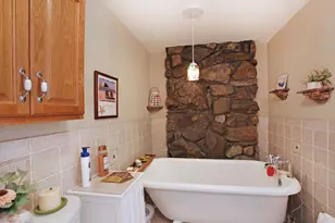 1 Grandview Ave, Derry, NH 03038 - Photo 44