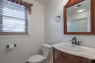 12 Morway Dr, Londonderry, NH 03053 - Photo 18