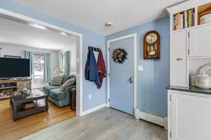 17 Cottage Cir, Lebanon, NH 03784 - Photo 20