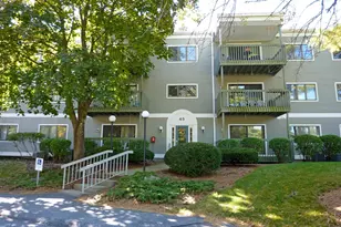 45 Dogwood Dr, Nashua, NH 03062 - Photo 2