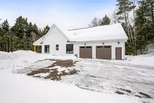 123 Oxbow Ln, Conway, NH 03818 - Photo 4