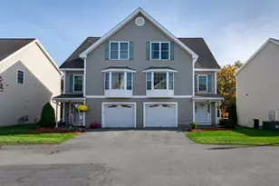 11 Canterberry Ct, Hudson, NH 03051 - Photo 2