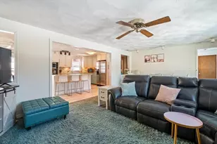 1 Stagecoach Dr, Sandown, NH 03873 - Photo 10