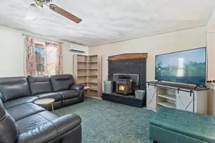 1 Stagecoach Dr, Sandown, NH 03873 - Photo 8