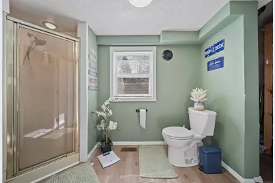 223 W Shore Avenue, Manchester, NH 03109 - Photo 14