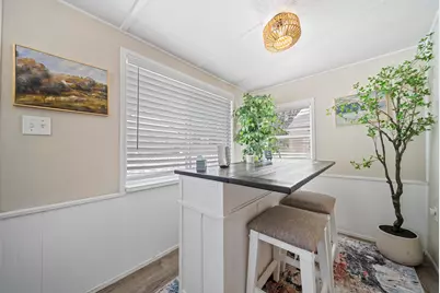 223 W Shore Avenue, Manchester, NH 03109 - Photo 6