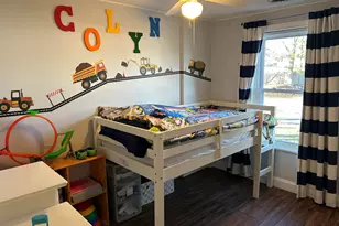 1409 Wellington Rd, Manchester, NH 03104 - Photo 12