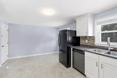 120 B Barrett's Hill Road Road, Hudson, NH 03051 - Photo 6