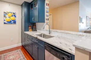 265 Edward J Roy Dr, Manchester, NH 03104 - Photo 8