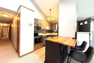 21 Plaza Village Rd, Plymouth, NH 03264 - Photo 8