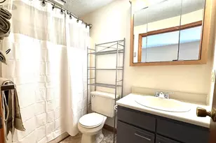 21 Plaza Village Rd, Plymouth, NH 03264 - Photo 20