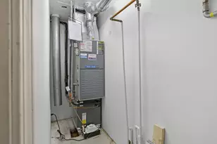 79 Walden Pond Dr, Nashua, NH 03064 - Photo 44