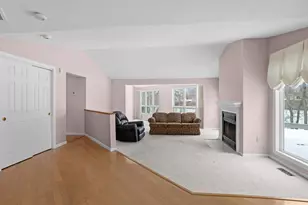 79 Walden Pond Dr, Nashua, NH 03064 - Photo 12