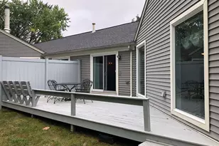 79 Walden Pond Dr, Nashua, NH 03064 - Photo 8