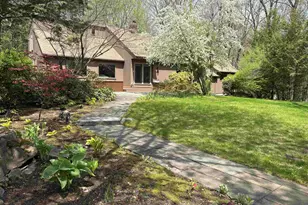 4 Windsor Blvd, Londonderry, NH 03053 - Photo 10
