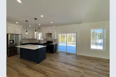 25 Blaisdell Court #18, Raymond, NH 03077 - Photo 4