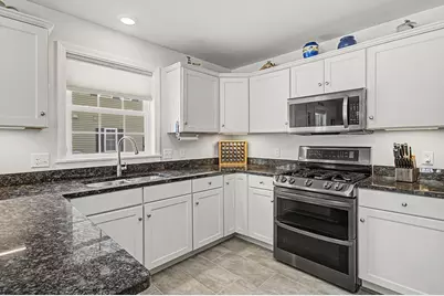 187 Annas Court, Colchester, VT 05446 - Photo 10