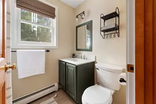 22 Crescent Ln, Hebron, NH 03241 - Photo 30