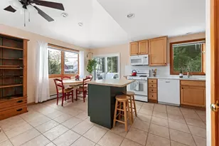 22 Crescent Ln, Hebron, NH 03241 - Photo 20