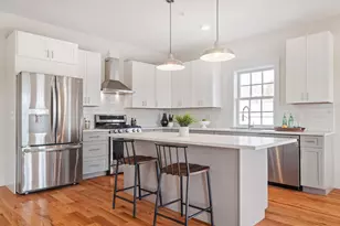 73 Prospect St, Portsmouth, NH 03801 - Photo 1