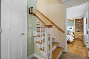 220 Dover Point Rd, Dover, NH 03820 - Photo 16