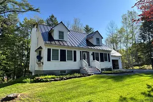 48 Nottingham Cir, Lebanon, NH 03766 - Photo 2