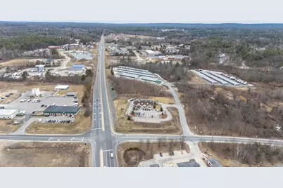 16 Brady Drive, Hudson, NH 03051 - Photo 4