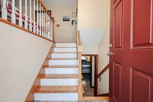 14 Loren Rd, Salem, NH 03079 - Photo 4