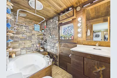 44 Schult Street, Keene, NH 03431 - Photo 32