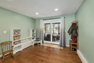 51 Pilgrim Dr, Litchfield, NH 03052 - Photo 16