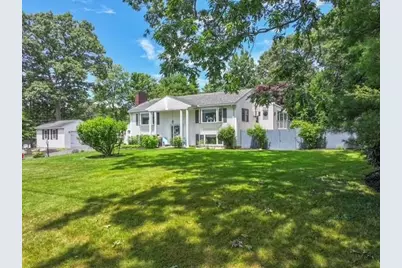 6 Golden Gate Drive, Hooksett, NH 03106 - Photo 1
