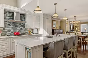 579 Sagamore Ave, Portsmouth, NH 03801 - Photo 4