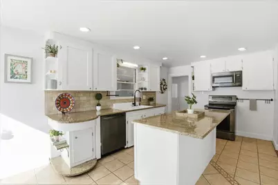 224 Reed Street, Manchester, NH 03102 - Photo 10