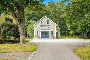 100 Exeter Rd, Newfields, NH 03856 - Photo 10