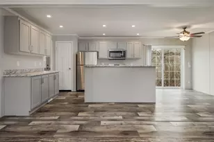 40 School St, Canaan, NH 03741 - Photo 8