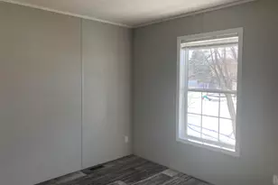 40 School St, Canaan, NH 03741 - Photo 14