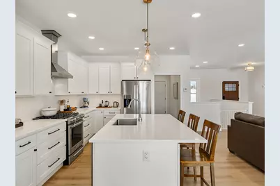 302 Matthews Meadow, Ferrisburgh, VT 05456 - Photo 16