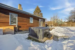 34 Gage St, Boscawen, NH 03303 - Photo 4