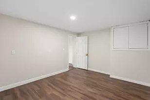 19 Auburn Rd, Londonderry, NH 03053 - Photo 46