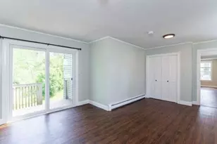 13 Main St, Plaistow, NH 03865 - Photo 8