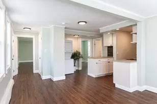 13 Main St, Plaistow, NH 03865 - Photo 2