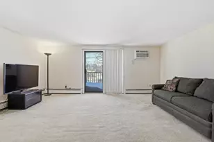 13 Tiffany Rd, Salem, NH 03079 - Photo 6